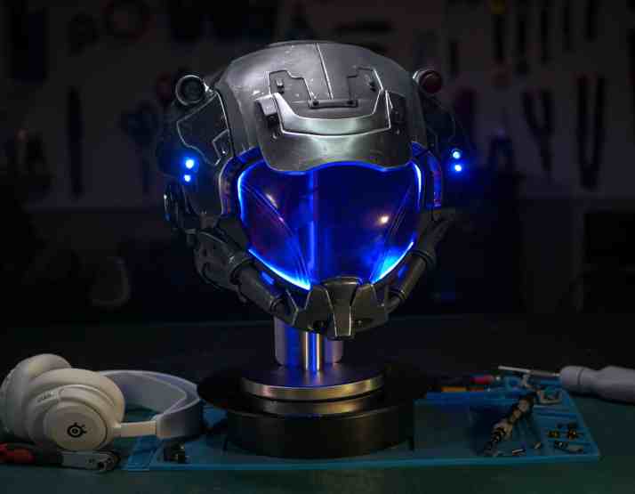 The item has been handcrafted by Hench and Scrap Foundry.